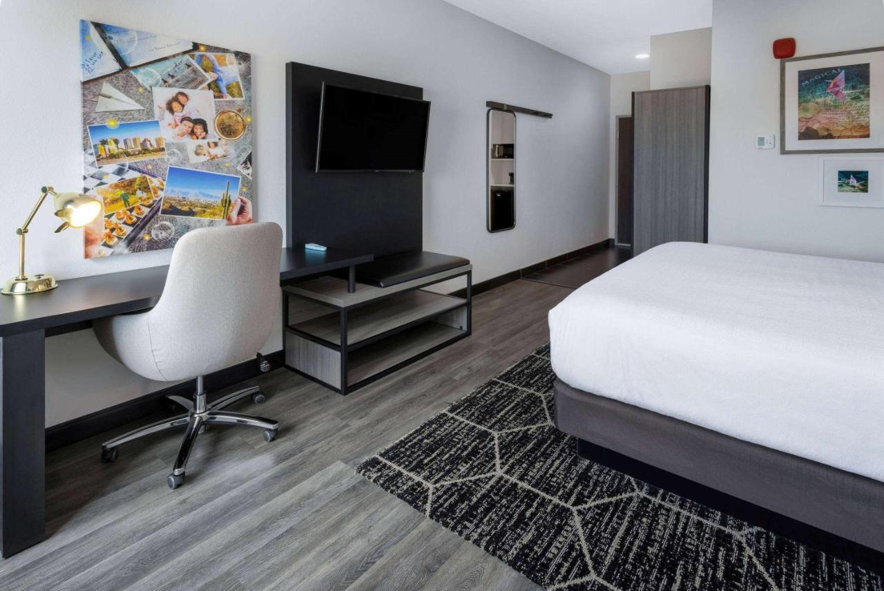 Hotel La Quinta & By Wyndham Copper Sky